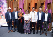 Nino Morales acompaña a Salomón Jara en la presentación de “La Fiesta Más Viva de Todas”