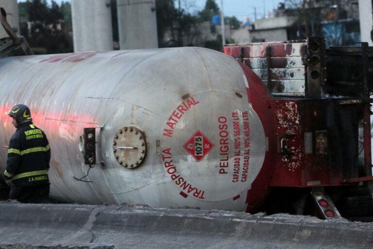 Aumenta a 14 el número de personas fallecidas tras explosión de pipa de gas en Iztapalapa