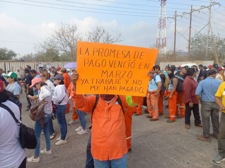Ni el Gobernador ni legisladores los apoyan. Contratistas de Pemex, abandonados a su suerte en Oaxaca