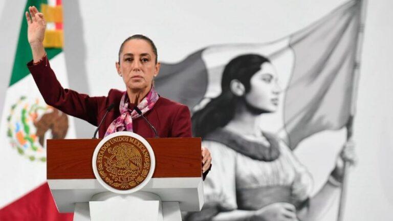 Gobierno de México llega a un acuerdo con industria refresquera
