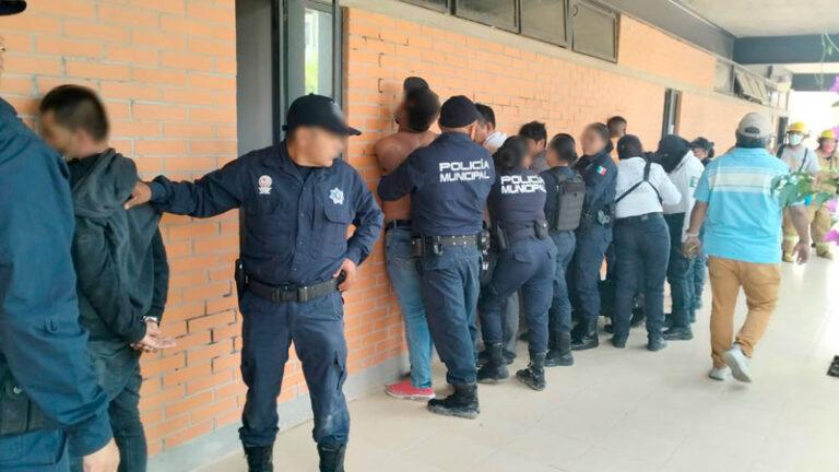 Detienen a siete personas luego de impedir el probable despojo de un inmueble en el centro de Huajuapan