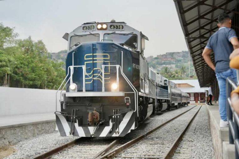 Ferrocarril Interoceánico abre vacantes; este sector no tienen cabida en el FIT