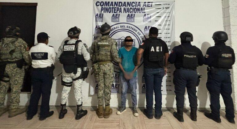 Aprehenden a un hombre en Pinotepa Nacional como parte de la estrategia de combate al narcomenudeo