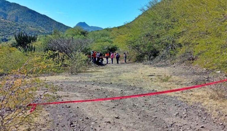 Matan a balazos a dos personas en San Pedro Totolápam