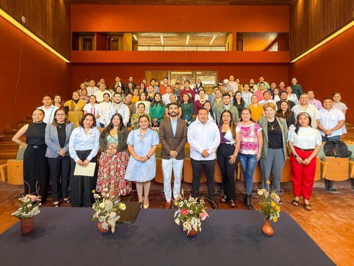 Presenta OCCE revistas digitales de promoción turística, de reuniones y de romance en Oaxaca-2