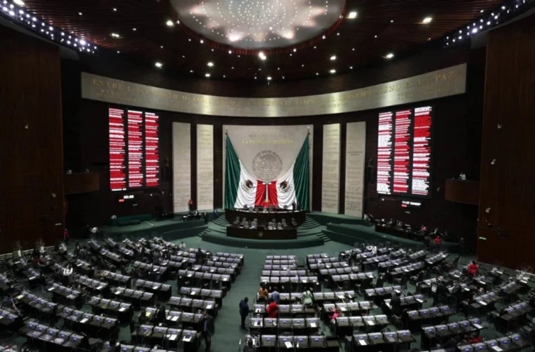 Diputados aprueban en lo general la prohibición a los vapeadores