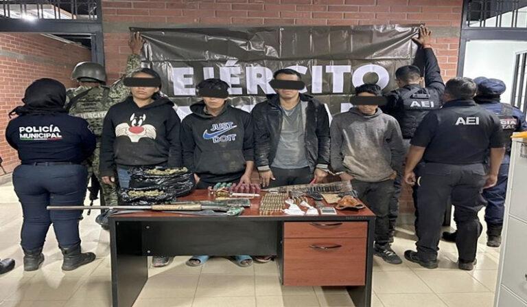 Fiscalía de Oaxaca realiza cateo en Miahuatlán de Porfirio Díaz; detiene a cuatro personas y aseguran drogas