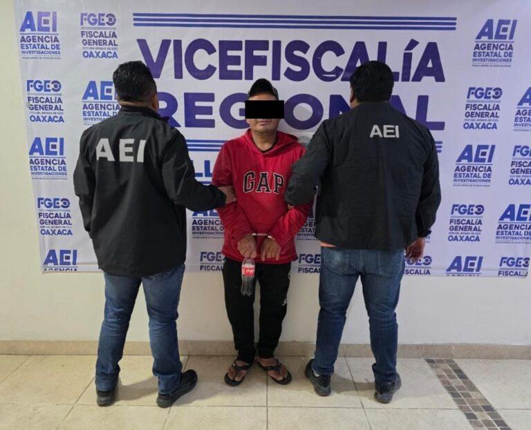 Prisión preventiva contra imputado por narcomenudeo, detenido cuando lanzaba piedras a autos en Lachigoló