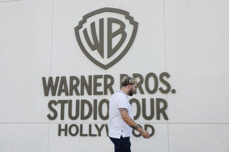 Consejo de Warner Bros rechaza la última oferta de Paramount y apuesta por fusión con Netflix