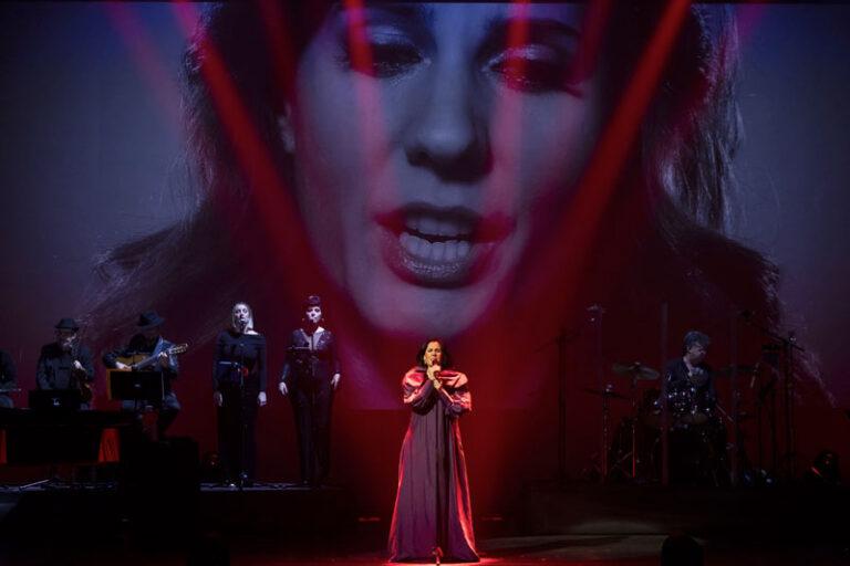 Diana Navarro profeta en su tierra con una voz de leyenda 