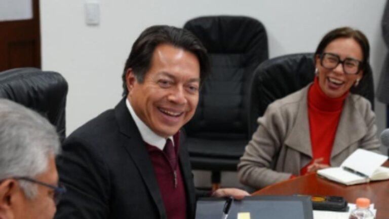 Recibe secretario Mario Delgado Carrillo el Pliego de Demandas 2026 del SNTE