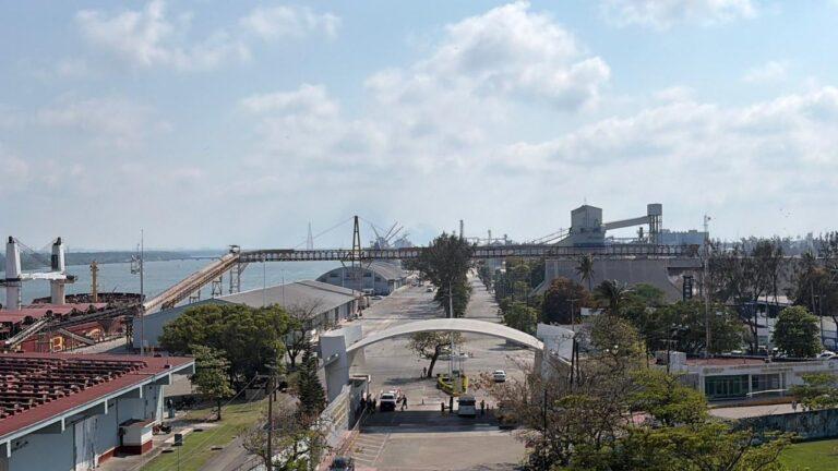 Corredor Interoceánico abre nuevas oportunidades para estibadores del puerto de Coatzacoalcos