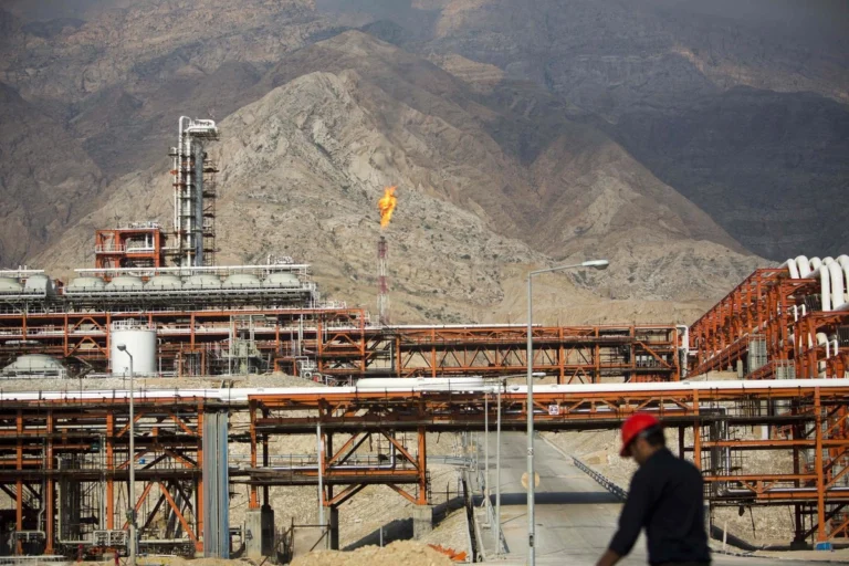 Irán advierte de ataques a instalaciones energéticas del Golfo Pérsico