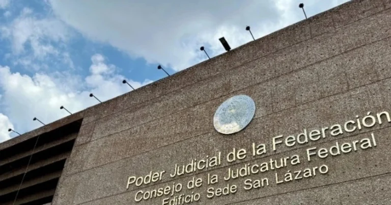 Suspenden a juez federal por favorecer a empresa en desbloqueo de cuentas bancarias