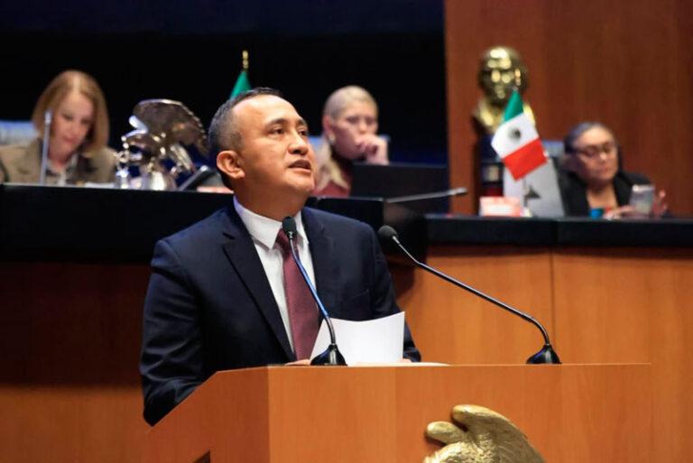 Nino Morales impulsará que modelo Oaxaqueño de atención al autismo se replique en todo el País