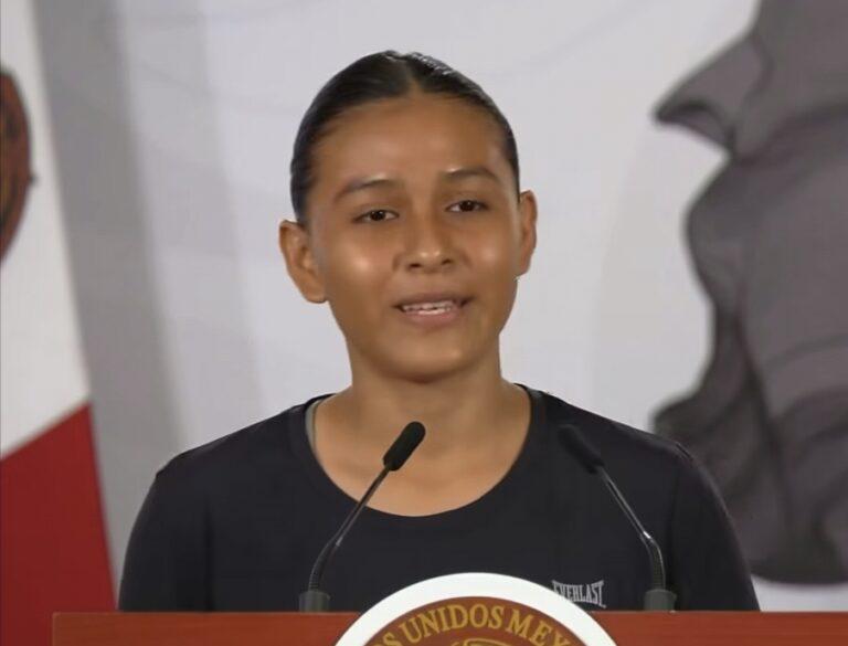 Oaxaqueña demuestra agilidad para dominar el balón y gana boleto para partido del Mundial de Fútbol 2026