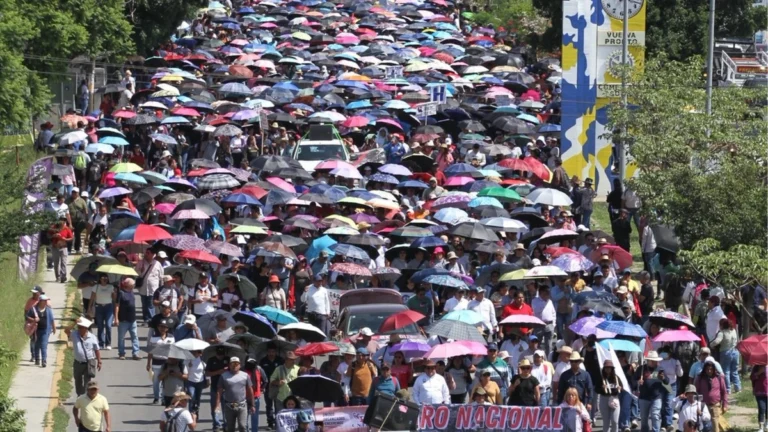 Sección 22 de la CNTE inicia paro de labores en Oaxaca; reclaman que Sheinbaum no está en la mesa de diálogo