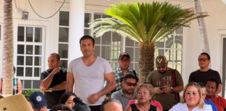 El cariño de la gente arropa a Coco León en su cumpleaños
