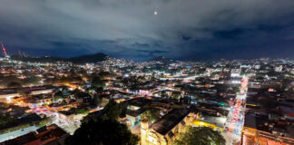 México Brilla ilumina templo de Jalatlaco, barrio mágico de Oaxaca
