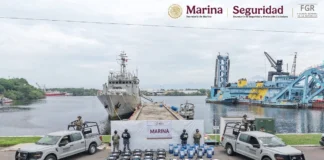 Marina asegura más de una tonelada de cocaína y 840 litros de combustible en aguas de Chiapas