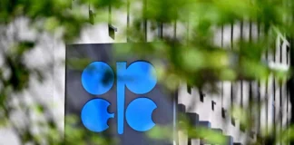 OPEP+ aprueba aumento de la producción a medida que paso por Ormuz comienza a recuperarse