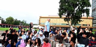 Sheinbaum pide a la UNAM abrir más espacios y aumentar matrícula para estudiantes