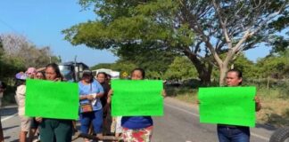 Bloqueo carretero en Juchitán afecta circulación hacia Tehuantepec y Salina Cruz