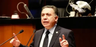 Senador Enrique Inzunza deja la bancada de Morena y se declara legislador independiente