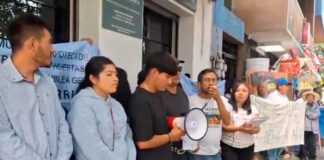 Comunidades de Ocotlán-Ejutla protestan ante Semarnat contra ampliación de minera Cuzcatlán