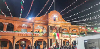 Ceremonias del Grito de Independencia transcurren en paz y tranquilidad en las ocho regiones de Oaxaca: Jesús Romero