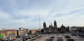 Sheinbaum encabezará el desfile militar: 99 aeronaves sobrevolarán el Zócalo por primera vez