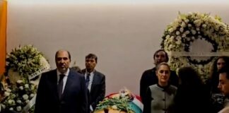 Claudia Sheinbaum monta guardia en funeral de Cuauhtémoc Cárdenas