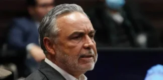 Morena propone reforzar medidas contra facturación falsa y evasión fiscal